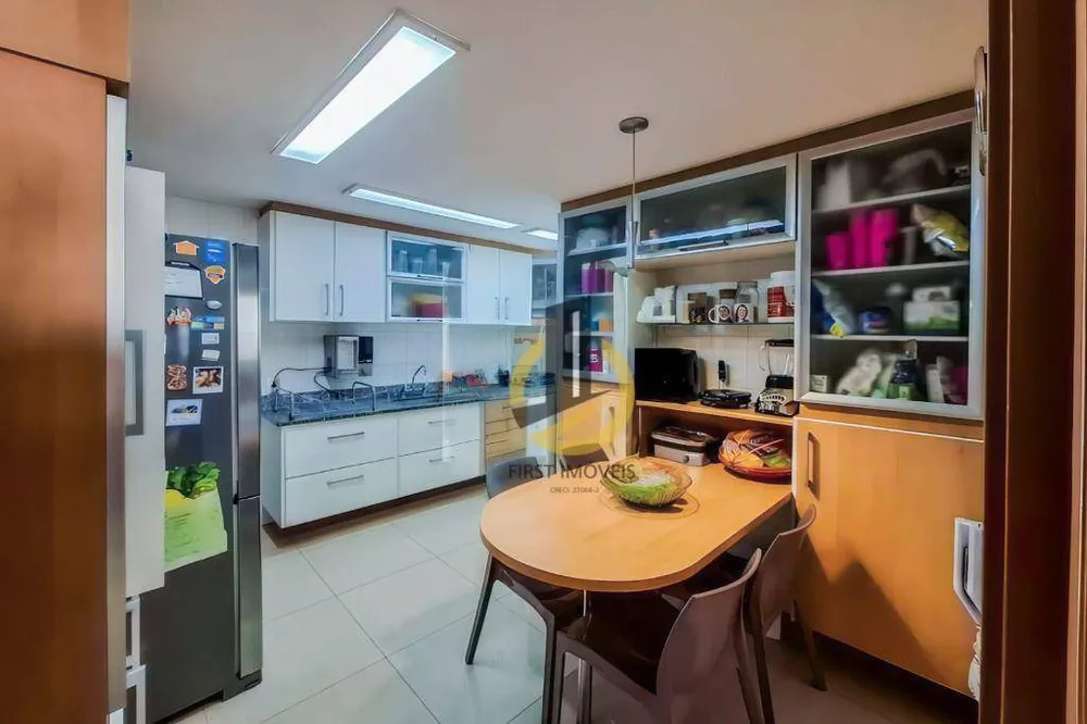 Apartamento, 3 quartos, 140 m² - Foto 4