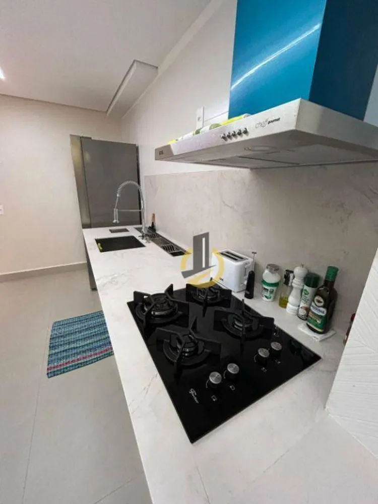 Apartamento, 3 quartos, 100 m² - Foto 1