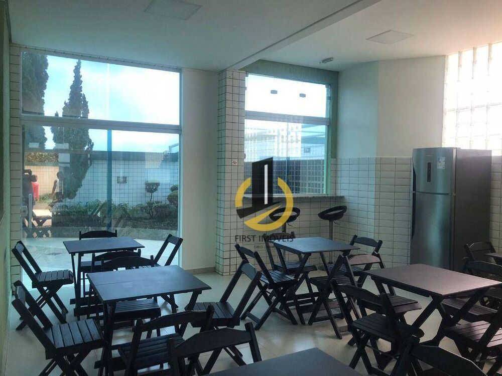 Apartamento à venda com 3 quartos, 97m² - Foto 4