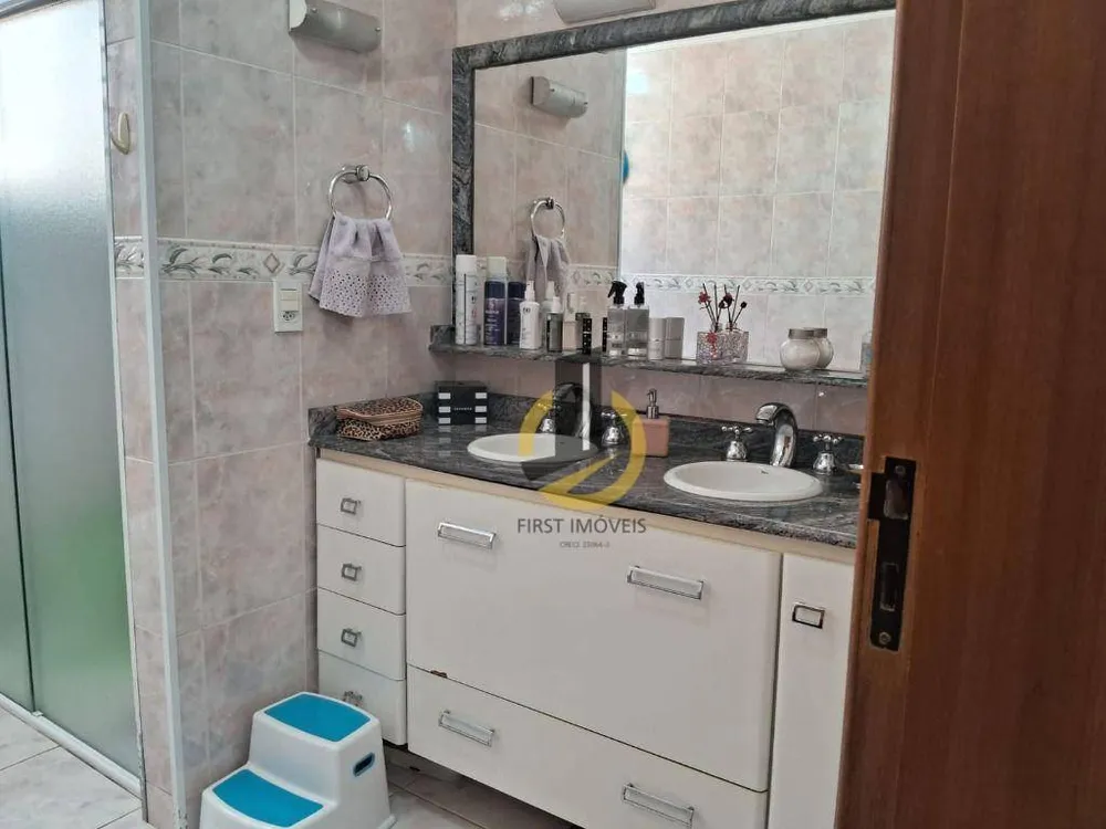 Casa, 4 quartos, 247 m² - Foto 6