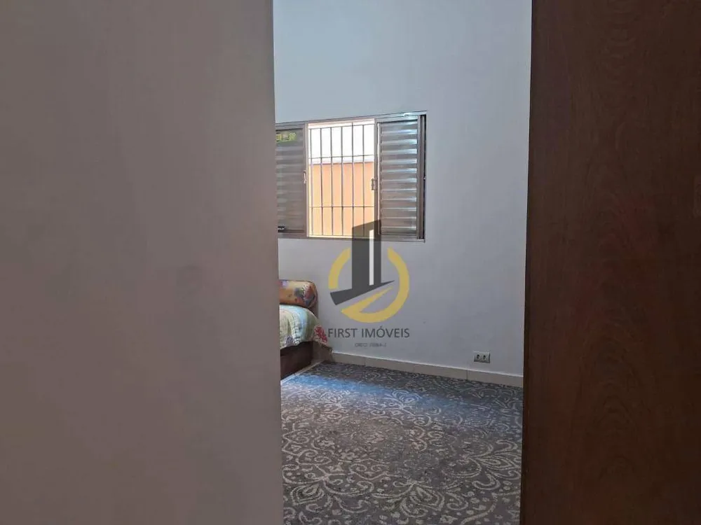 Casa, 4 quartos, 247 m² - Foto 9