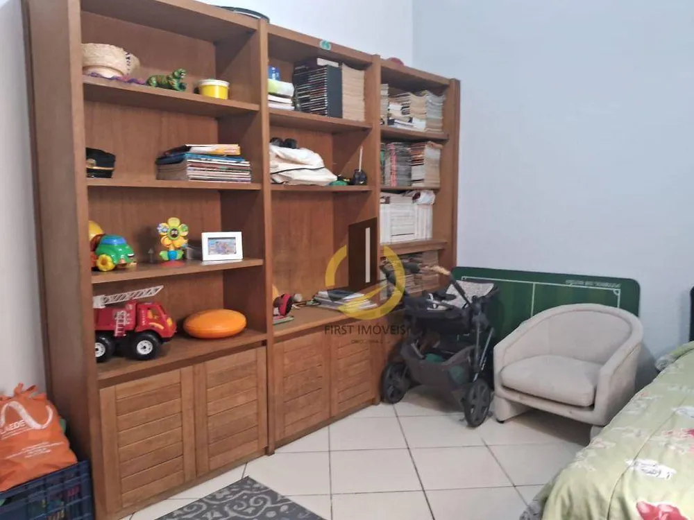 Casa, 4 quartos, 247 m² - Foto 10