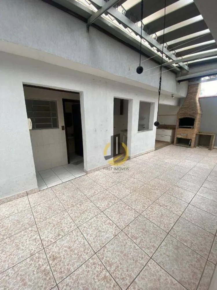 Casa, 4 quartos, 298 m² - Foto 1