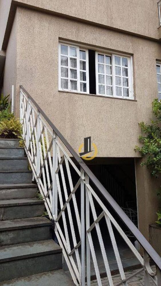Sobrado à venda com 3 quartos, 268m² - Foto 3