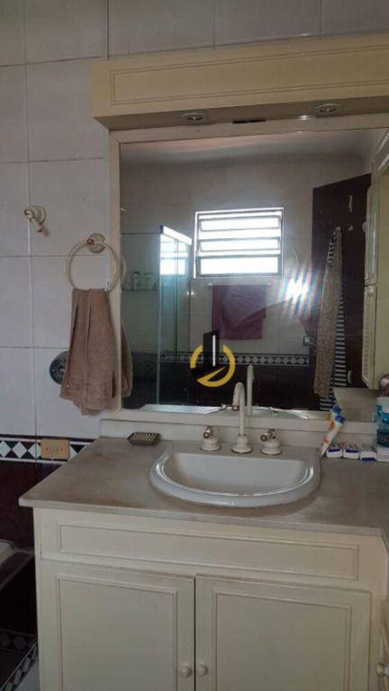 Sobrado à venda com 3 quartos, 268m² - Foto 18