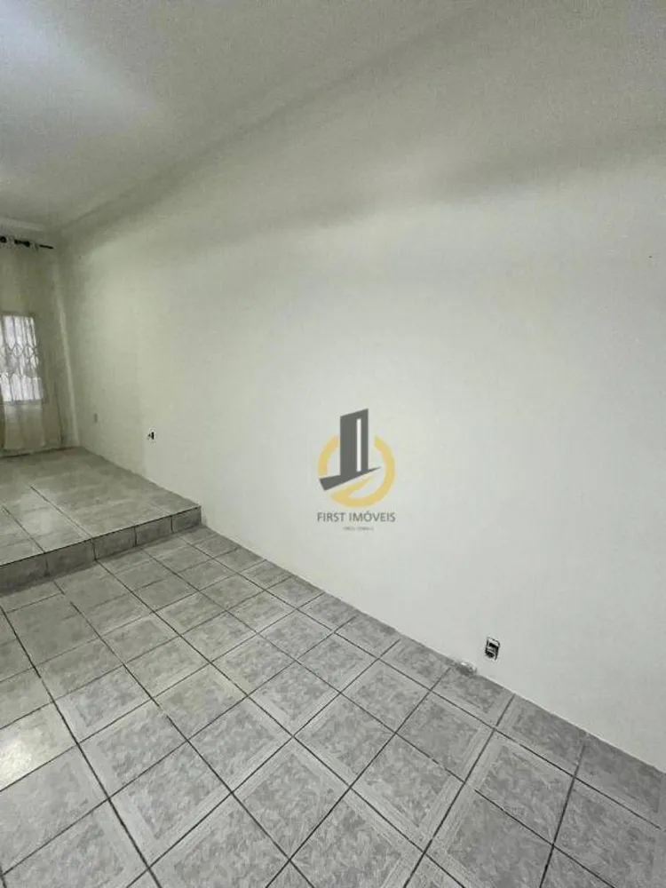Casa, 3 quartos, 200 m² - Foto 3