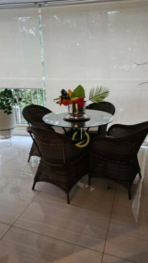 Apartamento, 3 quartos, 170 m² - Foto 2