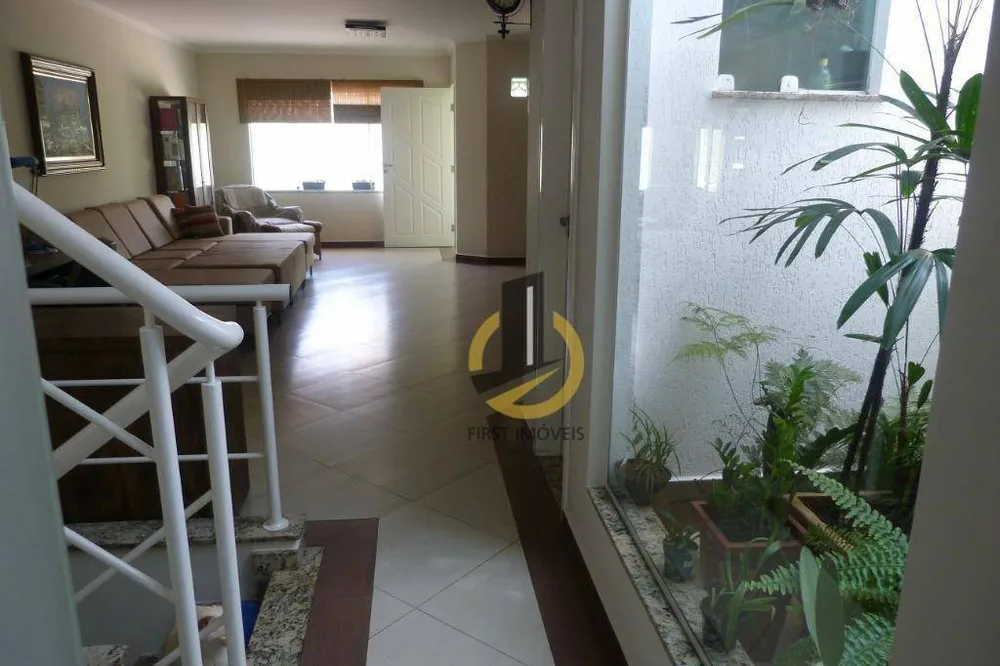Sobrado, 3 quartos, 300 m² - Foto 6