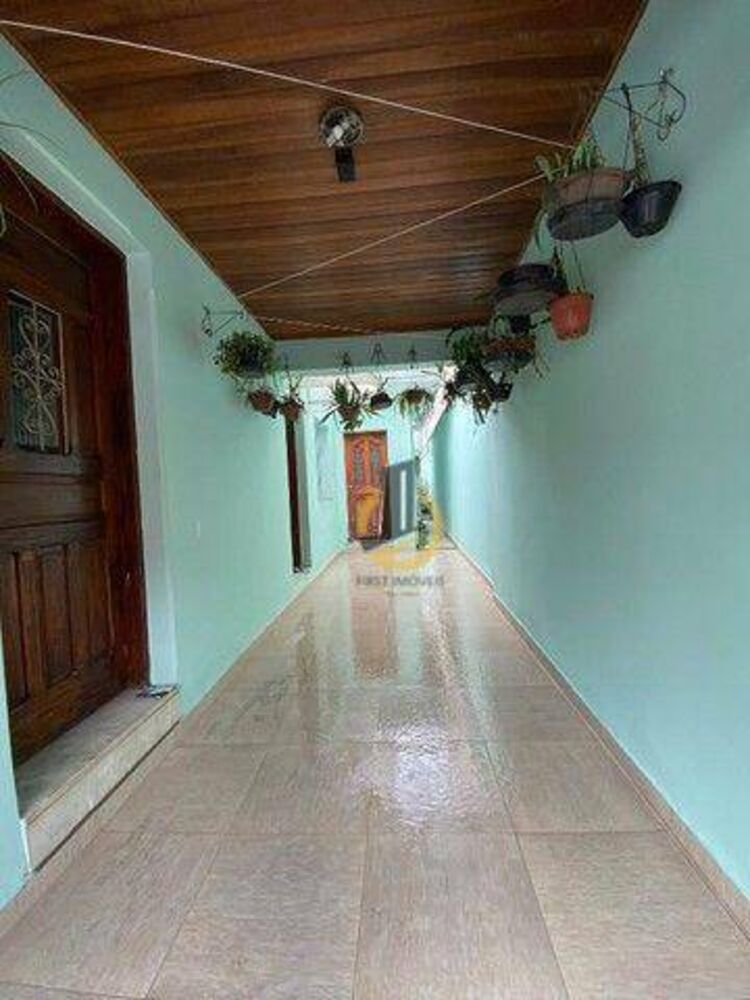 Casa, 5 quartos, 210 m² - Foto 4