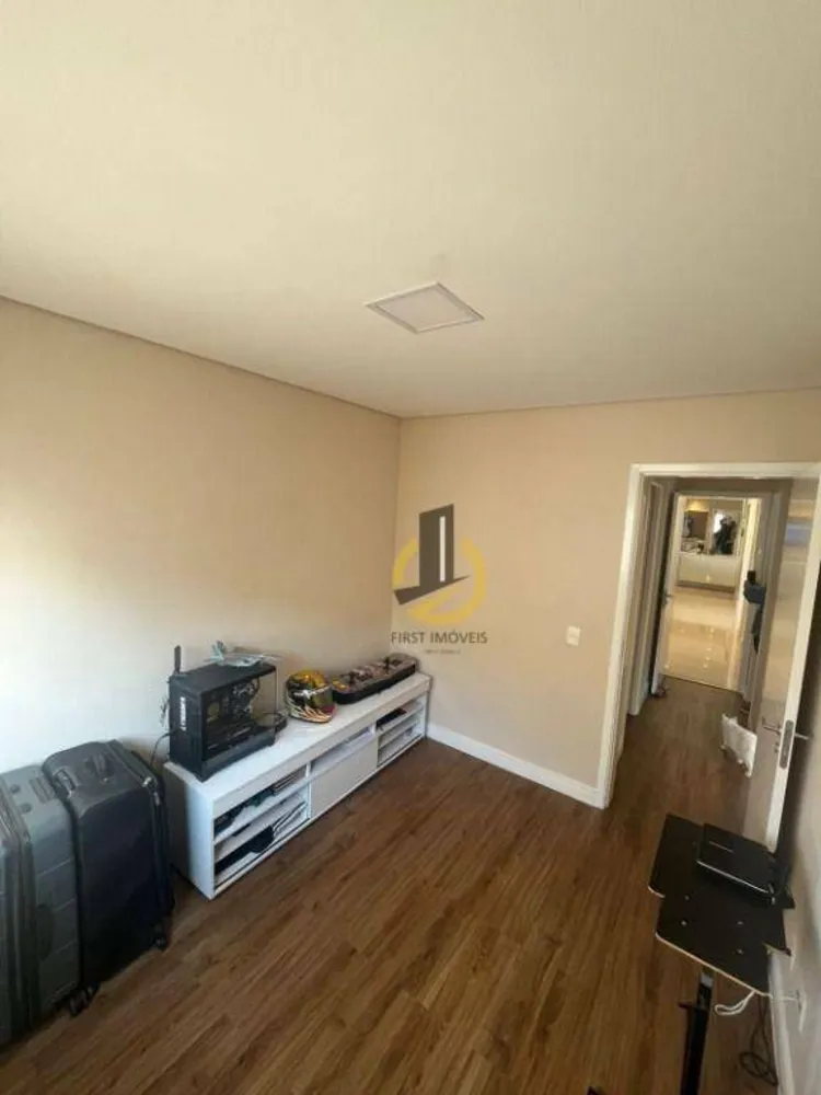 Apartamento, 3 quartos, 123 m² - Foto 1