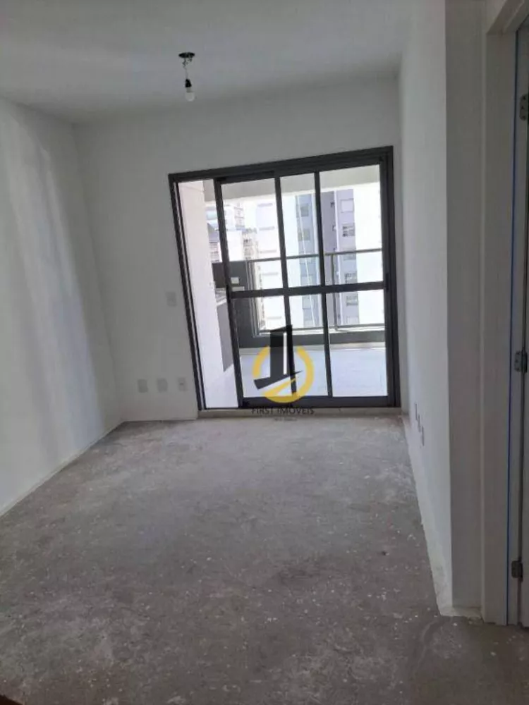 Apartamento à venda com 3 quartos, 79m² - Foto 2