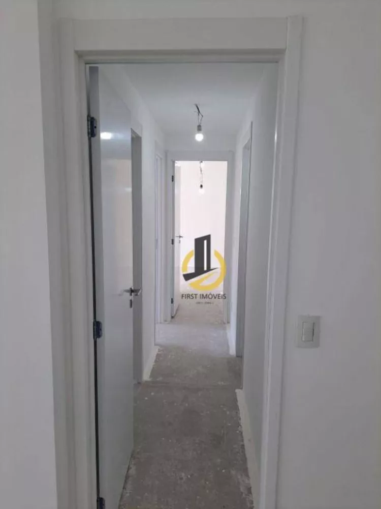 Apartamento à venda com 3 quartos, 79m² - Foto 4