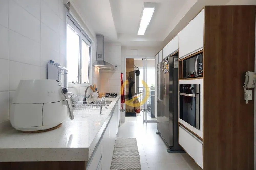 Apartamento, 3 quartos, 147 m² - Foto 1