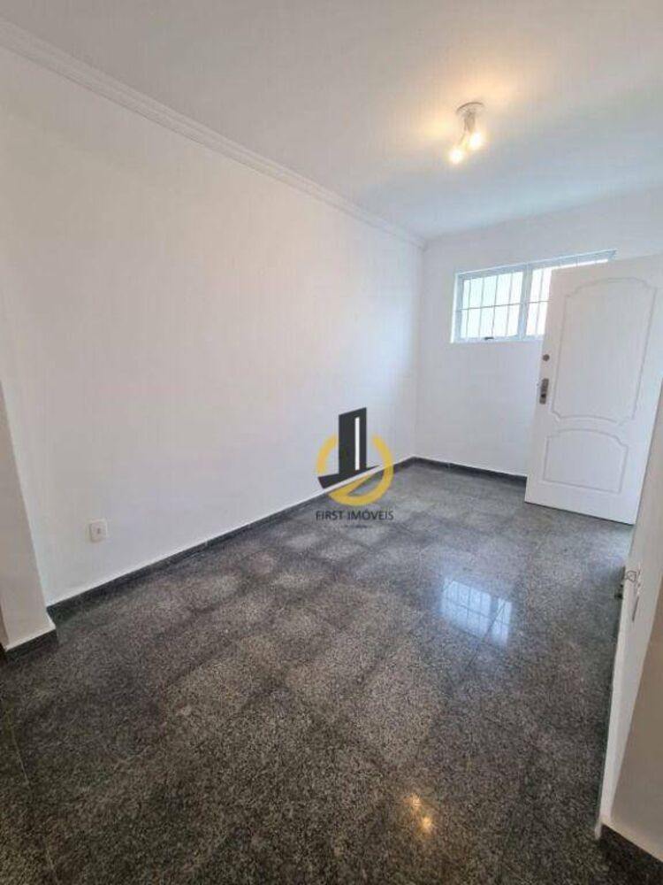Casa à venda com 2 quartos, 100m² - Foto 9