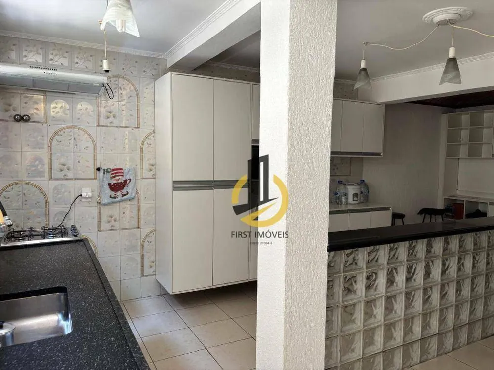 Sobrado, 3 quartos, 250 m² - Foto 6