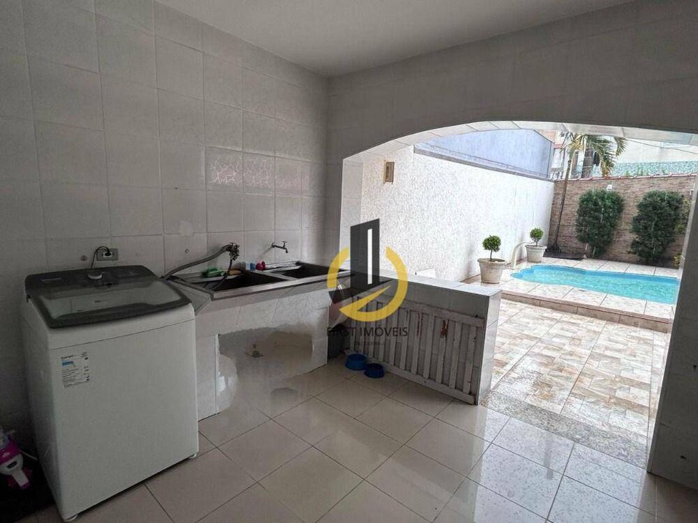 Sobrado, 4 quartos, 225 m² - Foto 4