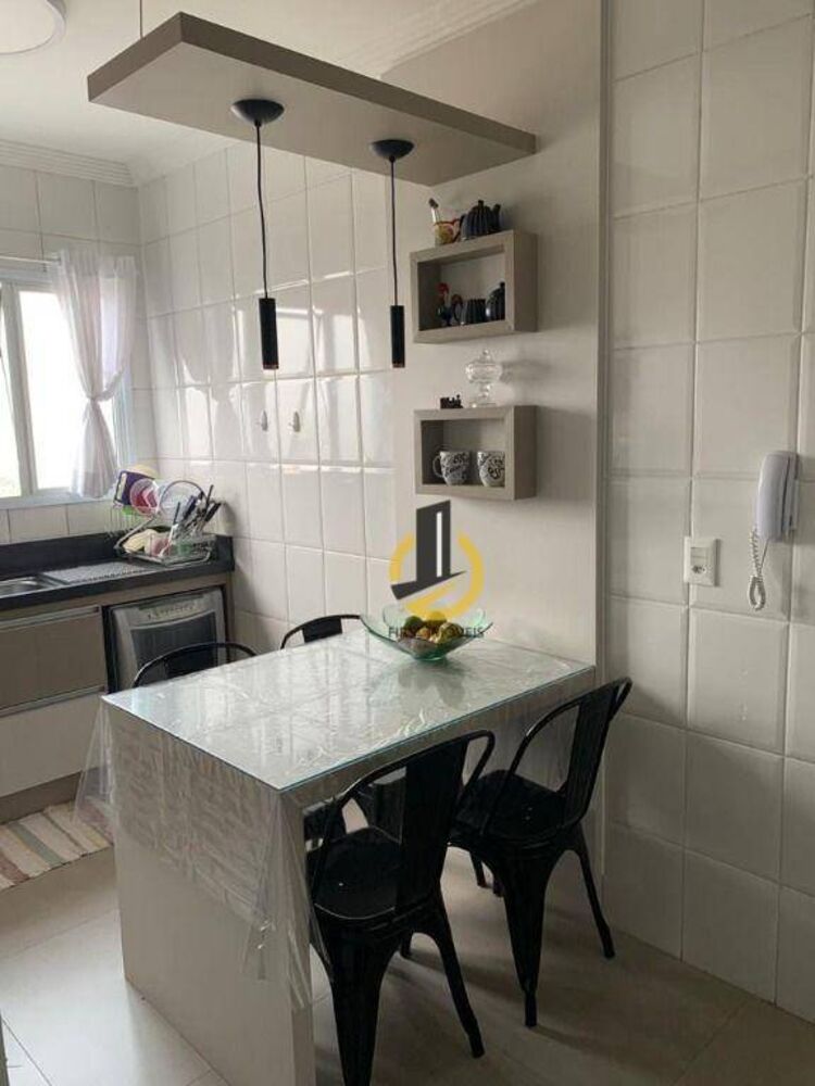 Apartamento à venda com 3 quartos, 123m² - Foto 4