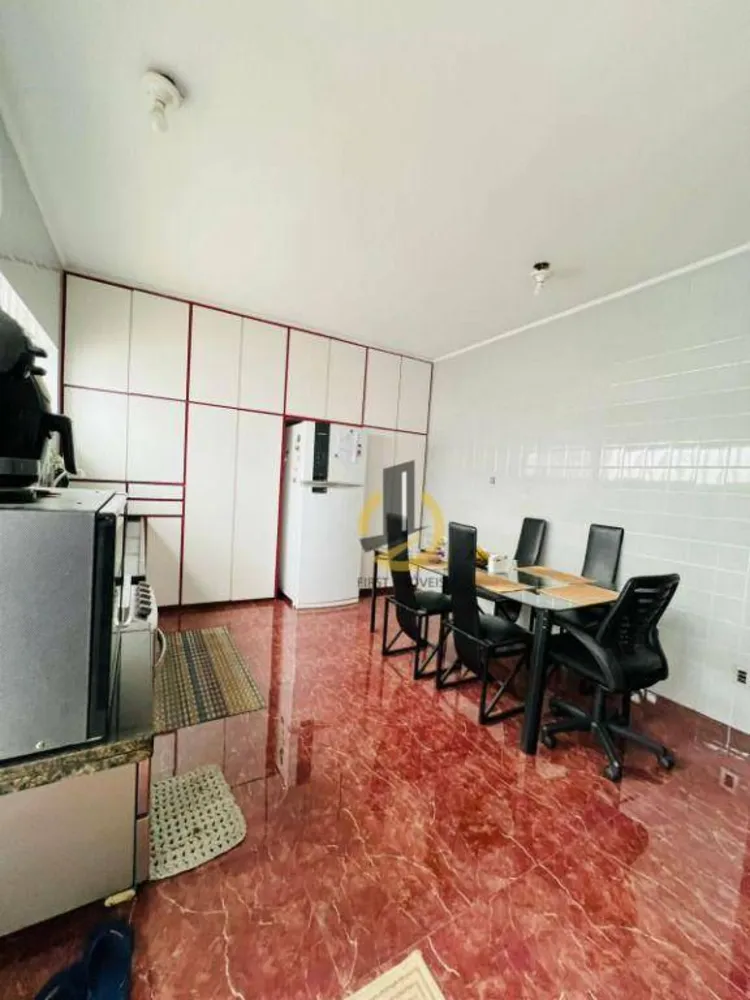 Casa, 3 quartos, 141 m² - Foto 9