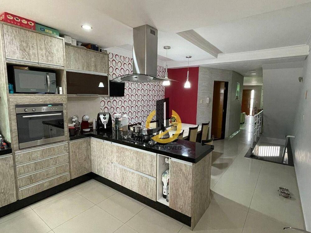 Sobrado, 3 quartos, 250 m² - Foto 14
