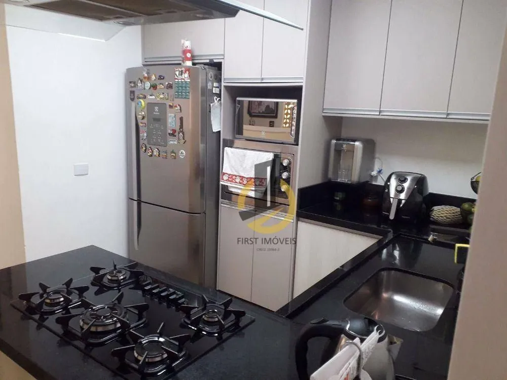 Sobrado, 3 quartos, 194 m² - Foto 1