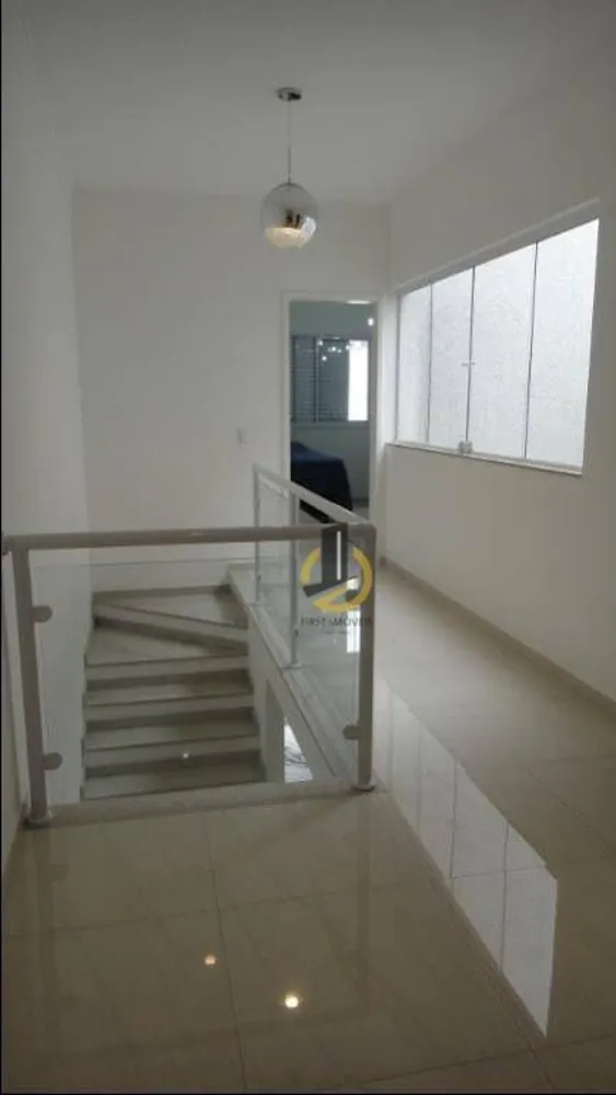 Casa, 3 quartos, 200 m² - Foto 8