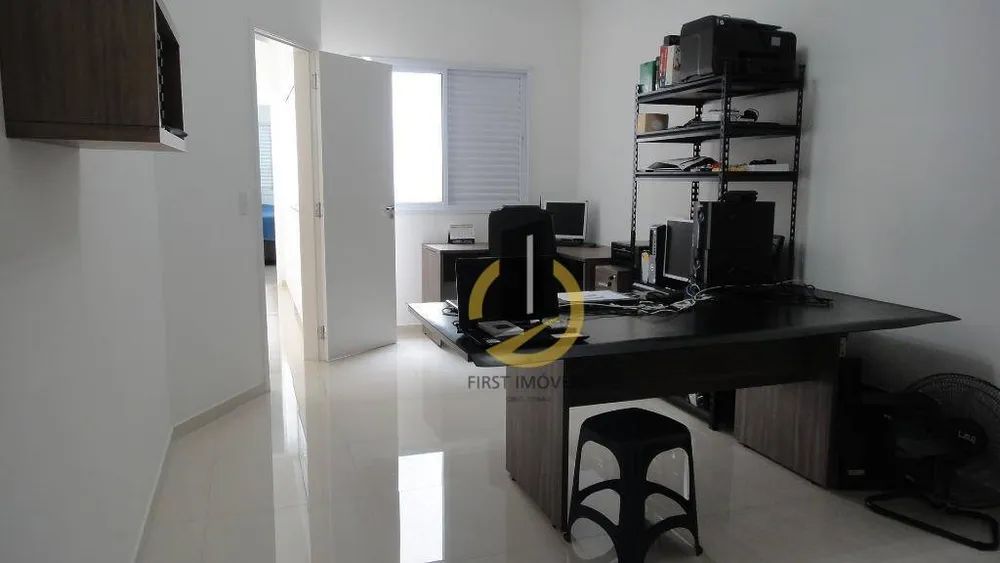 Casa, 3 quartos, 200 m² - Foto 11