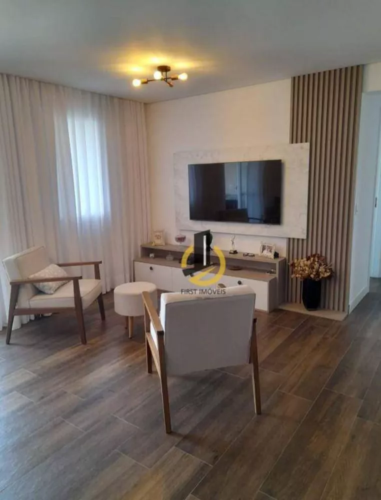 Apartamento à venda com 2 quartos, 84m² - Foto 3