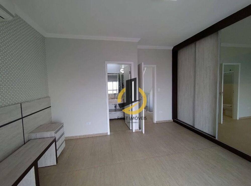 Sobrado, 2 quartos, 229 m² - Foto 1