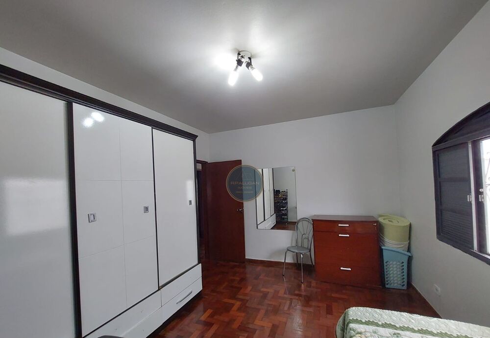 Casa, 3 quartos, 231 m² - Foto 4