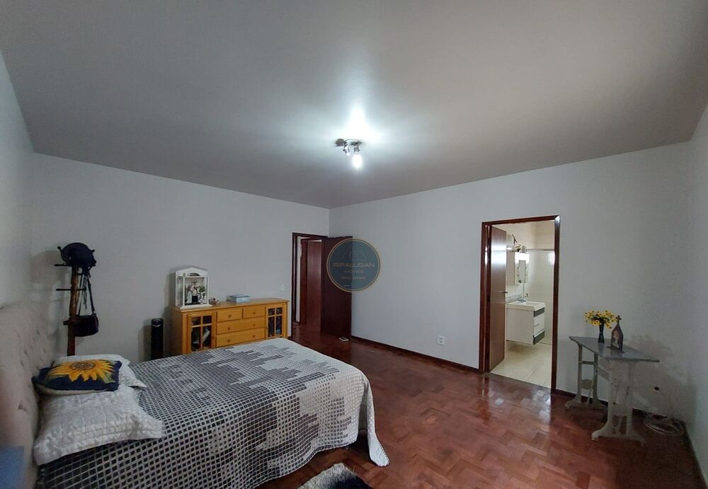 Casa, 3 quartos, 231 m² - Foto 9