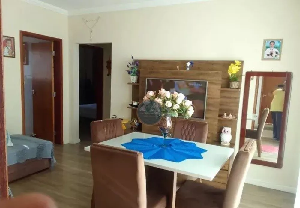 Apartamento à venda com 2 quartos, 60m² - Foto 1