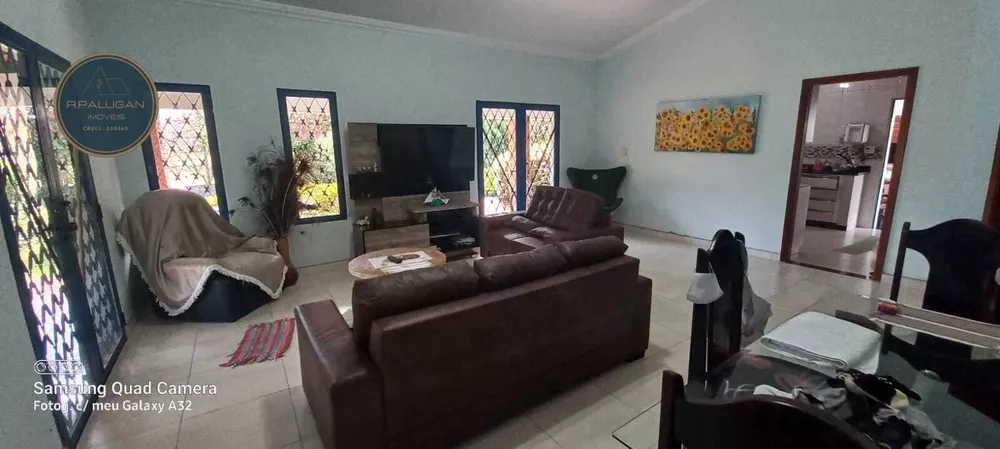 Casa à venda com 3 quartos, 370m² - Foto 3