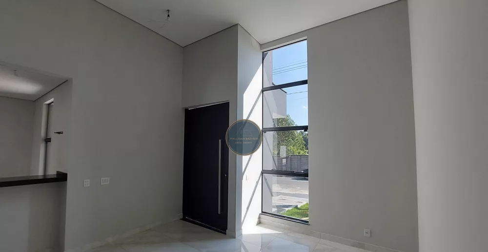 Casa à venda com 3 quartos, 181m² - Foto 4