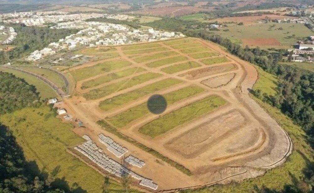 Terreno à venda, 300m² - Foto 1