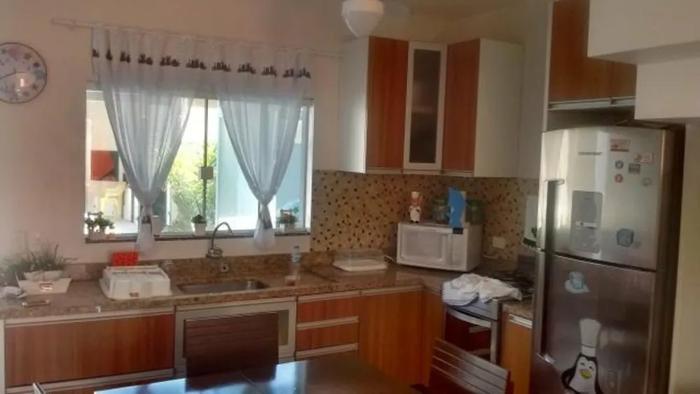 Sobrado, 3 quartos, 200 m² - Foto 4