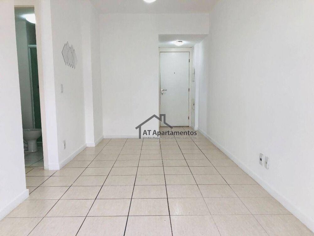 Apartamento à venda com 3 quartos, 72m² - Foto 6