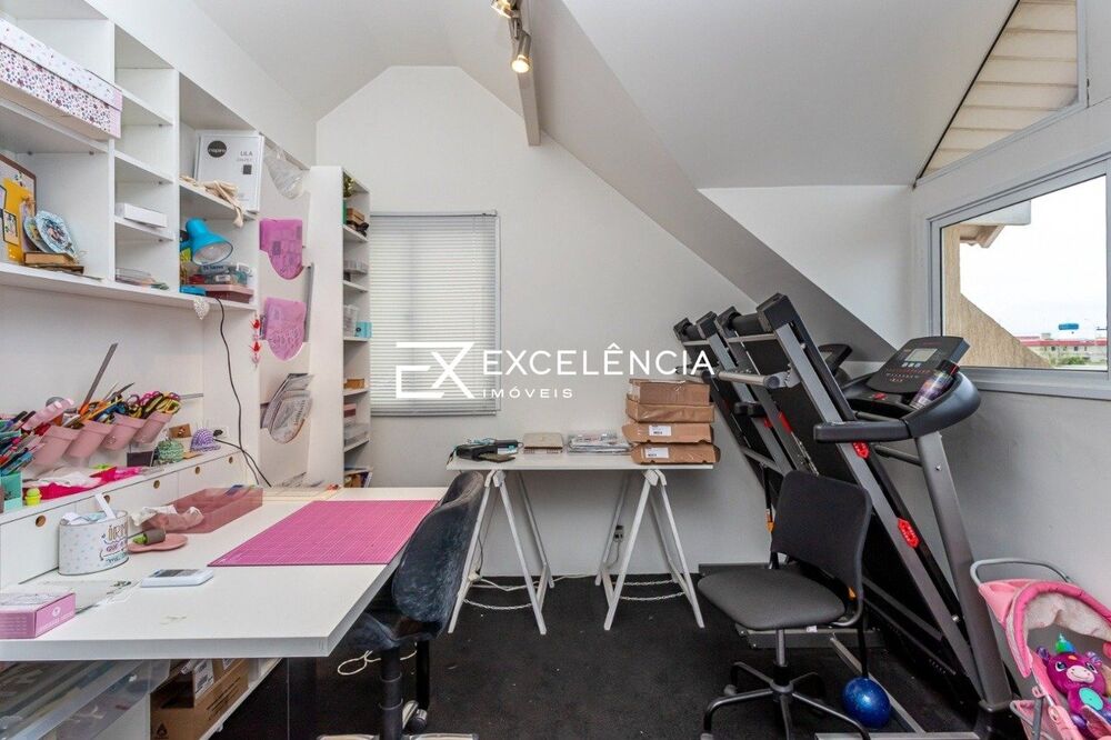 Casa de Condomínio à venda com 4 quartos, 157m² - Foto 30