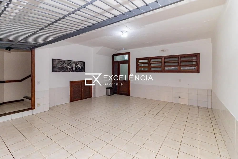 Casa, 3 quartos, 214 m² - Foto 7