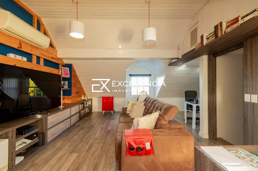 Casa, 3 quartos, 219 m² - Foto 17