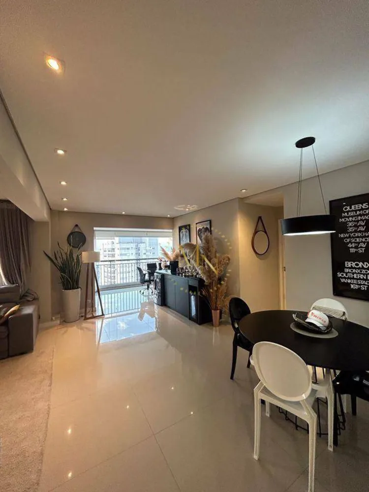 Apartamento, 3 quartos, 145 m² - Foto 2