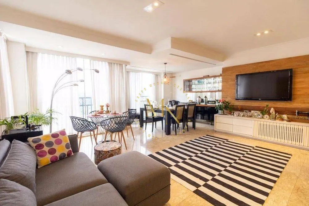 Apartamento, 3 quartos, 165 m² - Foto 1