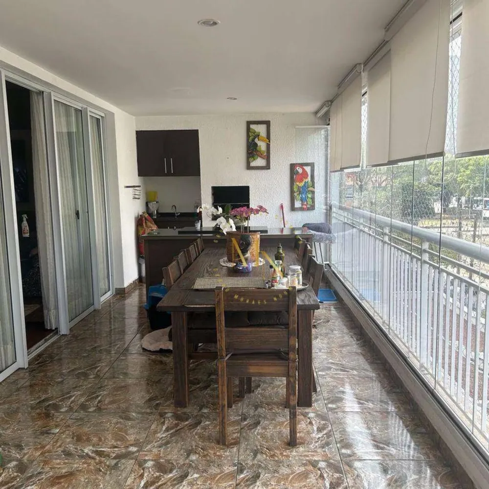 Apartamento, 3 quartos, 135 m² - Foto 2