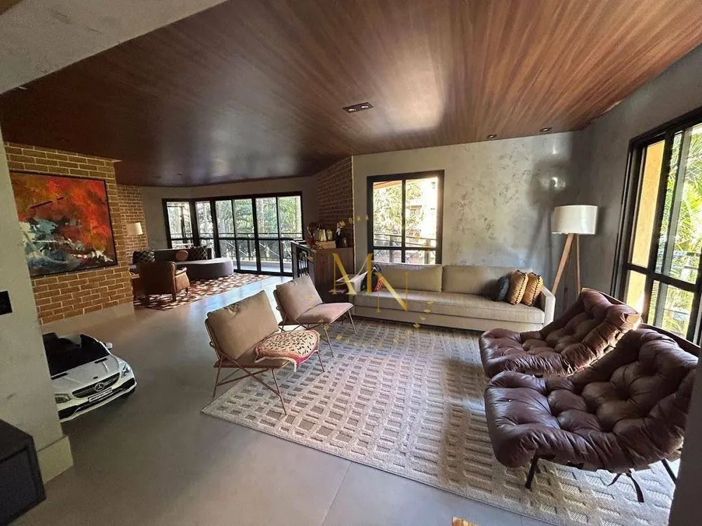 Apartamento, 3 quartos, 202 m² - Foto 1