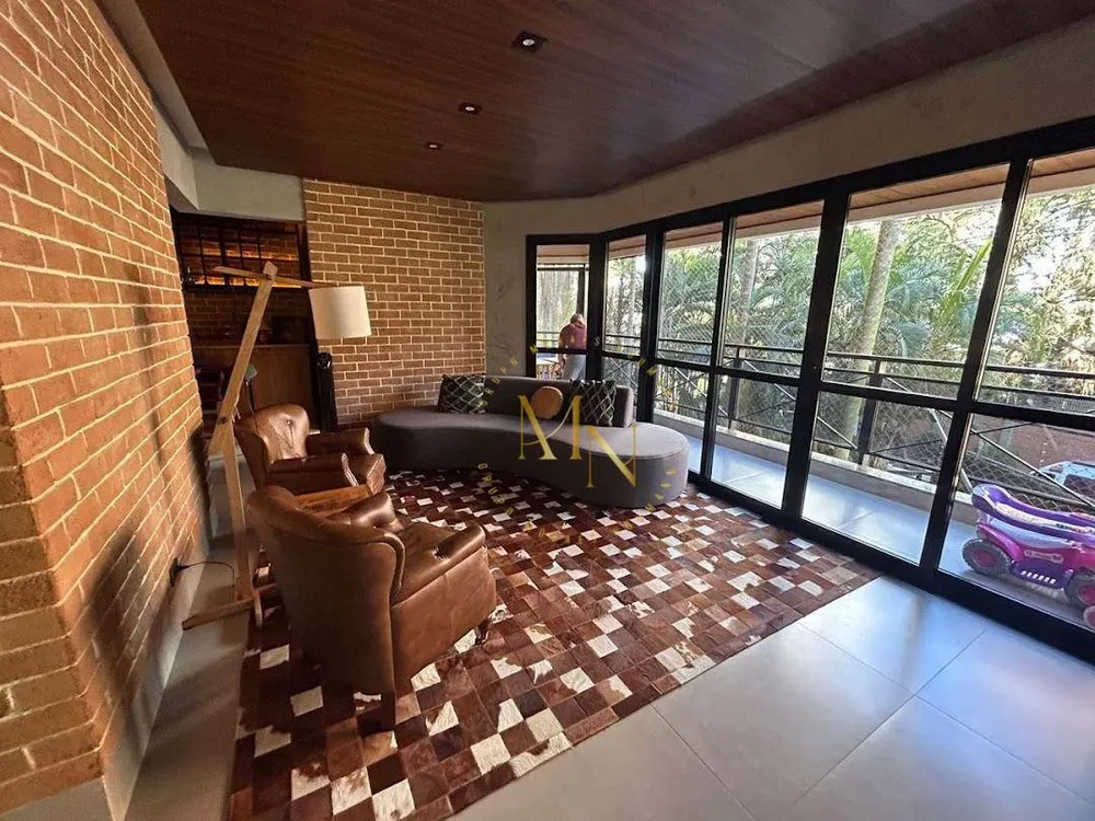 Apartamento, 3 quartos, 202 m² - Foto 2