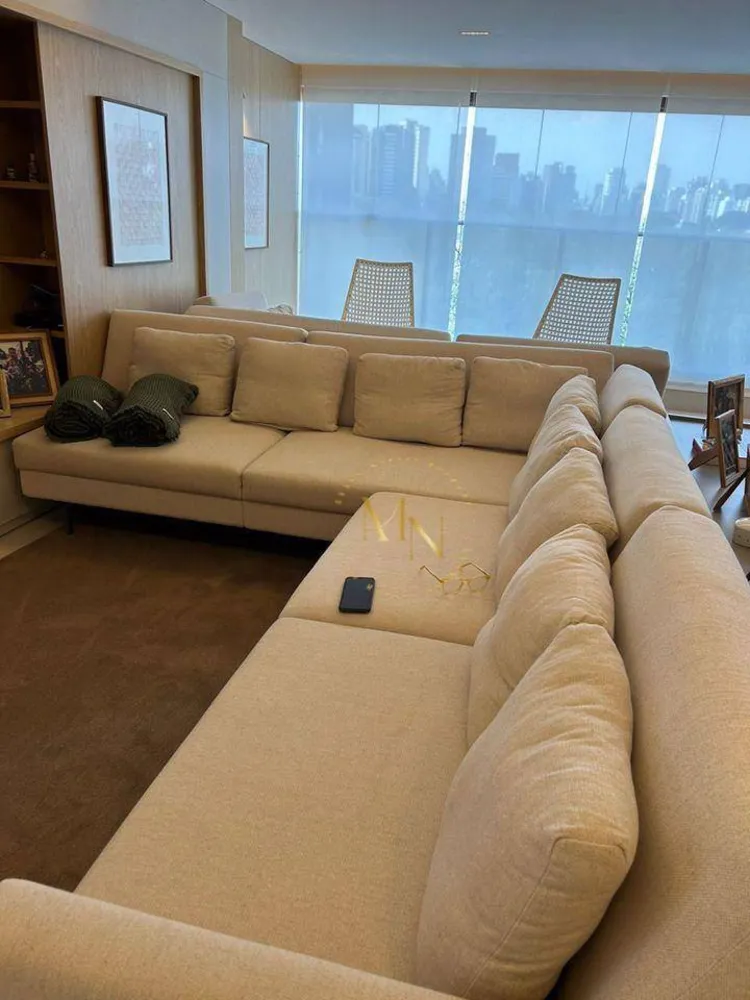 Apartamento, 3 quartos, 136 m² - Foto 3