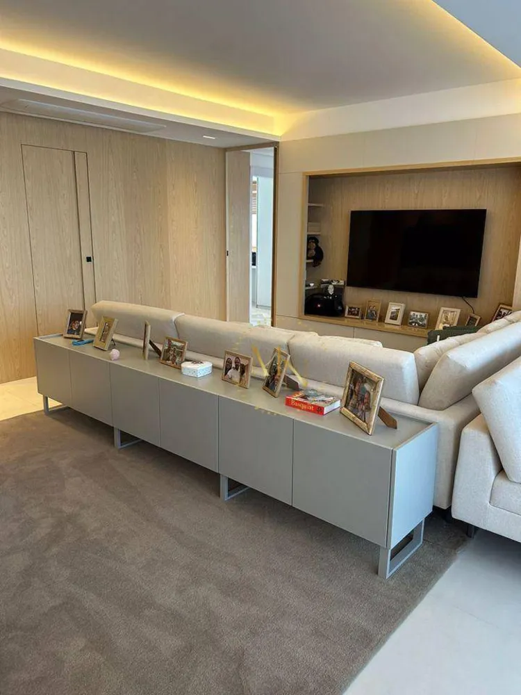 Apartamento, 3 quartos, 136 m² - Foto 4