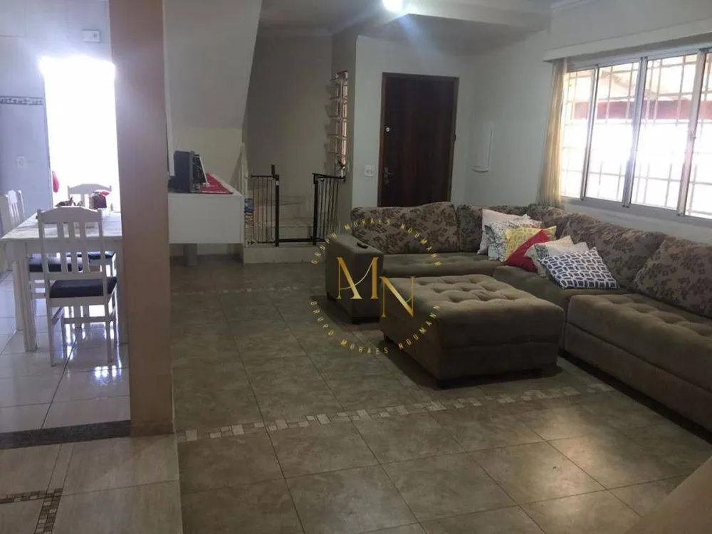 Sobrado, 3 quartos, 200 m² - Foto 3