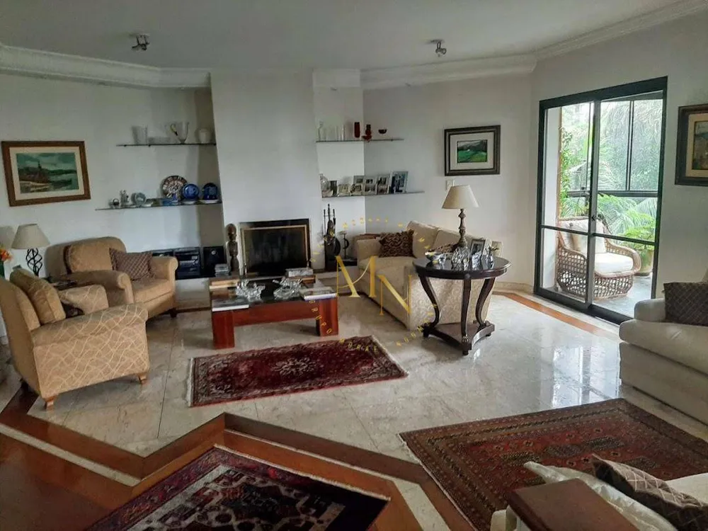 Apartamento, 3 quartos, 200 m² - Foto 2