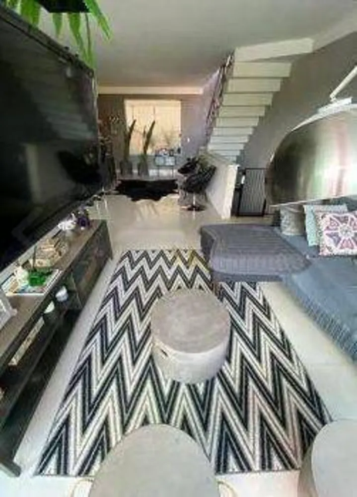 Casa, 3 quartos, 250 m² - Foto 1