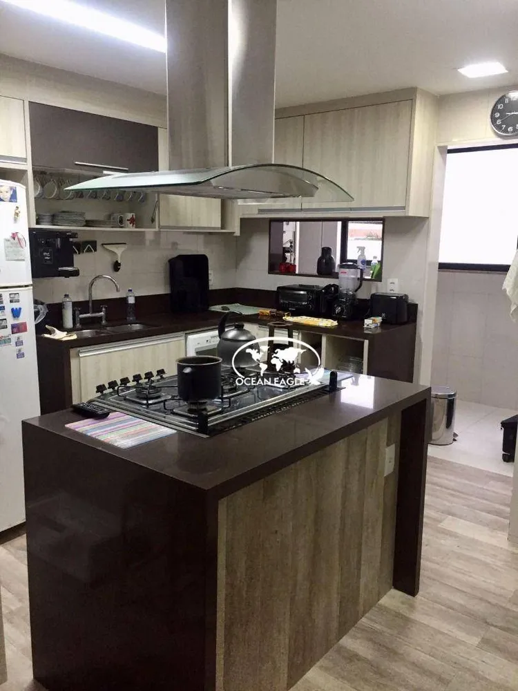 Cobertura, 3 quartos, 200 m² - Foto 3